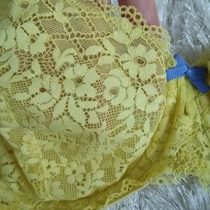 Gilligan & O'Malley Intimates & Sleepwear - Yellow lace bra Gilligan & O'Malley Intimates & Sleepwear - Yellow lace bra